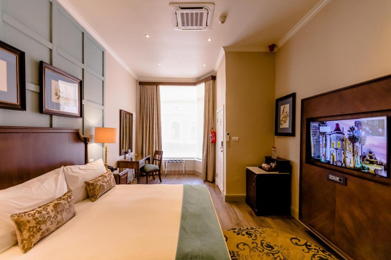 Gold Reef City Theme Park Hotel Йоханнесбург Экстерьер фото